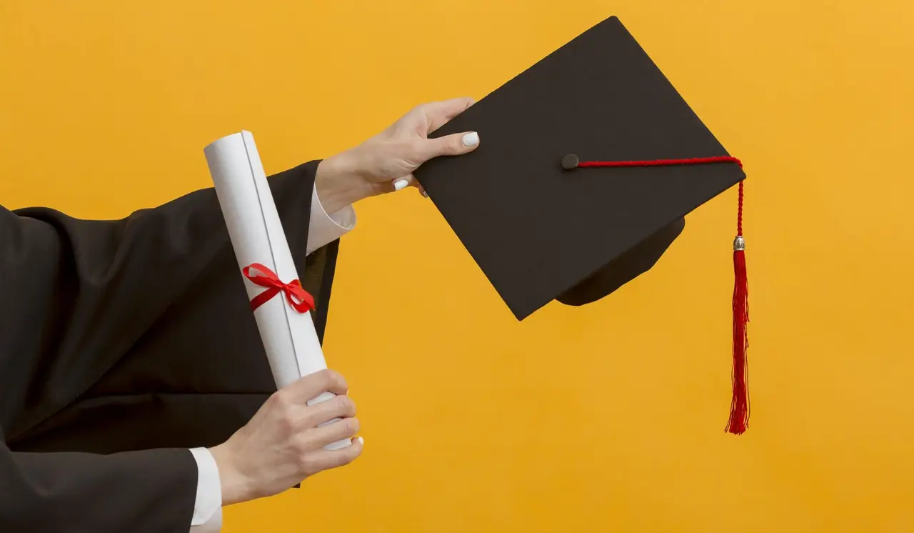 fake diploma business in pandemy
