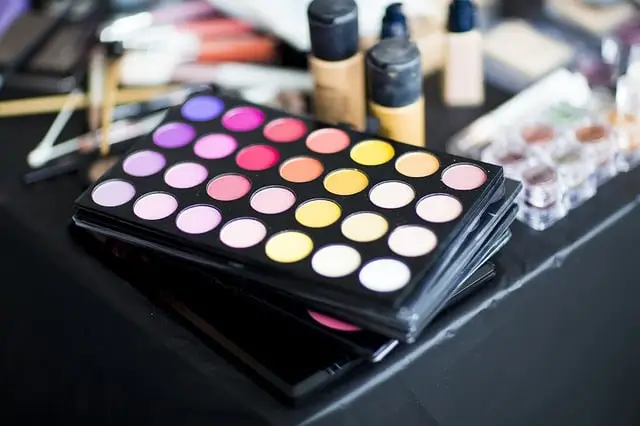 kosmetik palsu fake cosmetics