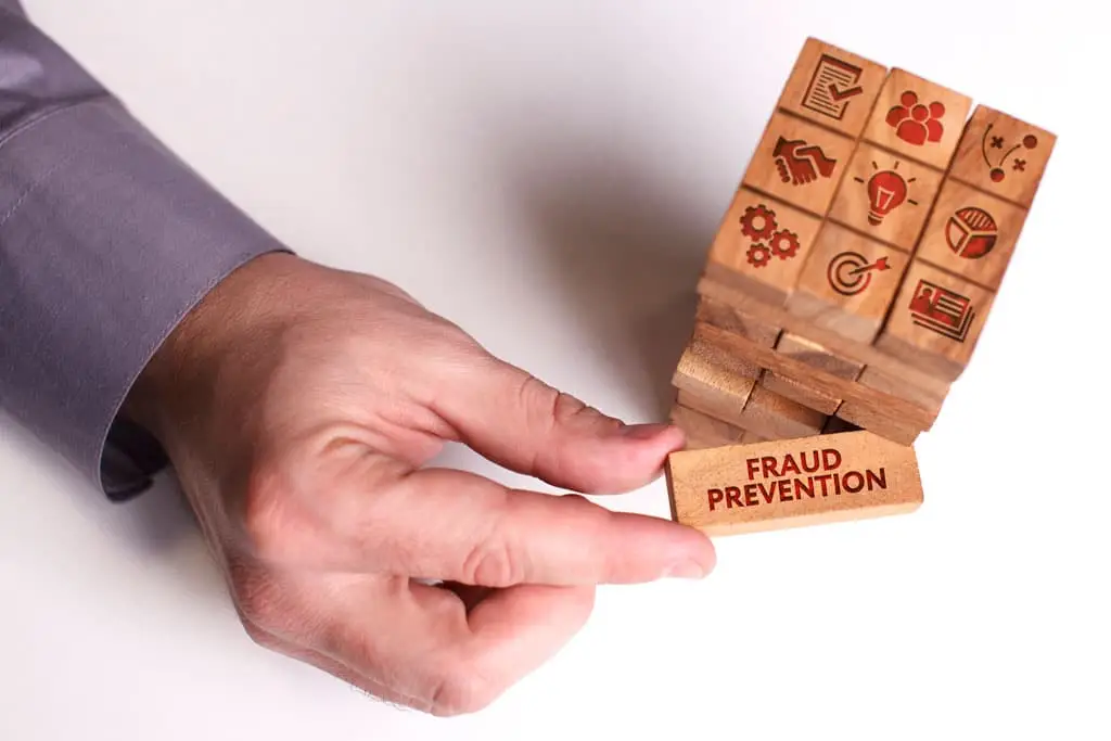 Image for article: 3 Tips on Fraud Prevention and theft in the Work Environment